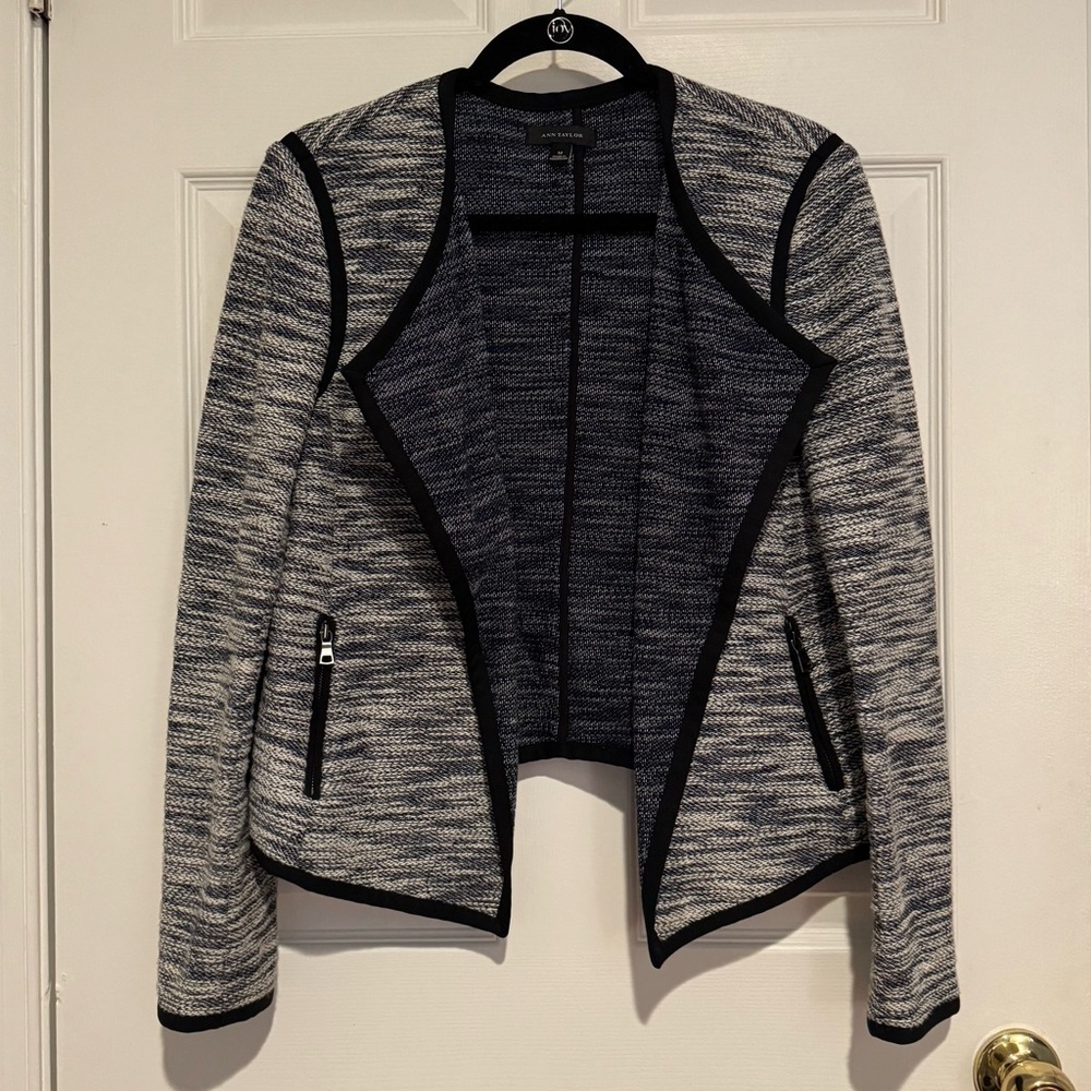 Ann Taylor Women's Woven Open Front Jacket, size Medium